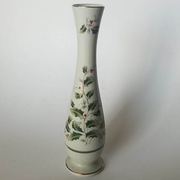 Vintage Other - Royal limited holly holiday 8" vase